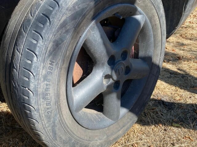 Чорний Ніссан ІксТрейл, об'ємом двигуна 2.2 л та пробігом 3 тис. км за 2000 $, фото 5 на Automoto.ua