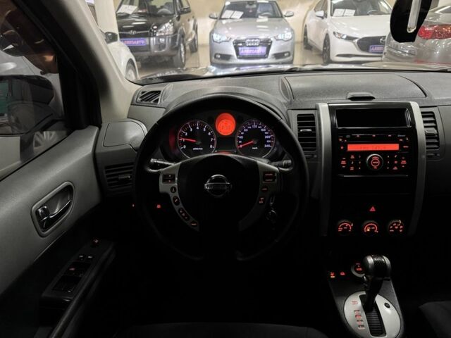 Ниссан ИксТрейл 2008 в Кропивницком (Кировограде) на Automoto.ua Фиолетовый Ниссан ИксТрейл, объемом двигателя 2 л и пробегом 221 тыс. км за 8500 $, фото 12 на Automoto.ua