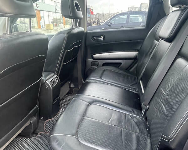 Фіолетовий Ніссан ІксТрейл, об'ємом двигуна 2.49 л та пробігом 306 тис. км за 10500 $, фото 6 на Automoto.ua