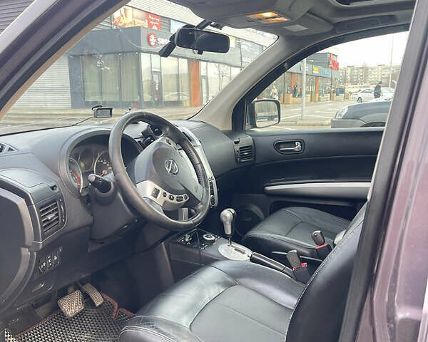 Фіолетовий Ніссан ІксТрейл, об'ємом двигуна 2.49 л та пробігом 306 тис. км за 10500 $, фото 8 на Automoto.ua