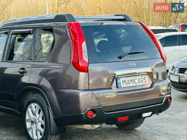 Фиолетовый Ниссан ИксТрейл, объемом двигателя 2 л и пробегом 190 тыс. км за 10800 $, фото 14 на Automoto.ua