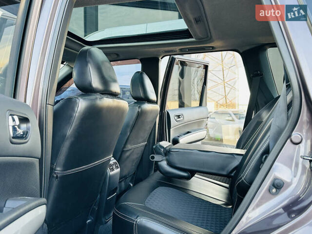 Фиолетовый Ниссан ИксТрейл, объемом двигателя 2 л и пробегом 190 тыс. км за 10800 $, фото 20 на Automoto.ua