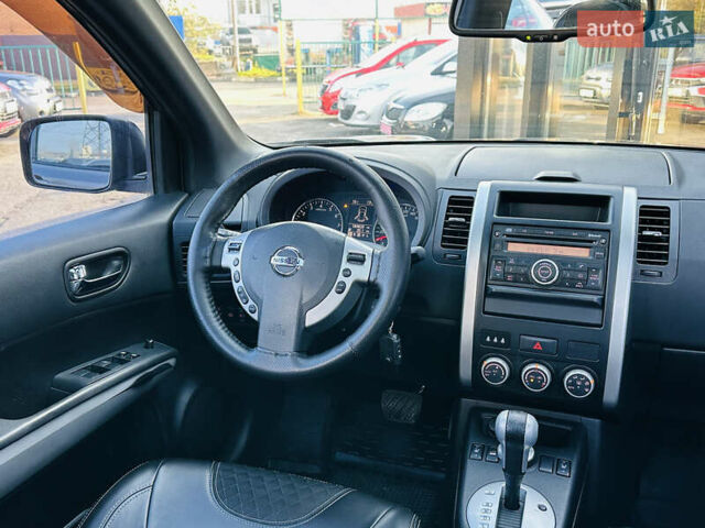 Фиолетовый Ниссан ИксТрейл, объемом двигателя 2 л и пробегом 190 тыс. км за 10800 $, фото 22 на Automoto.ua