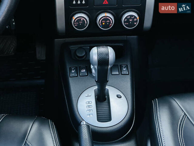 Фиолетовый Ниссан ИксТрейл, объемом двигателя 2 л и пробегом 190 тыс. км за 10800 $, фото 29 на Automoto.ua