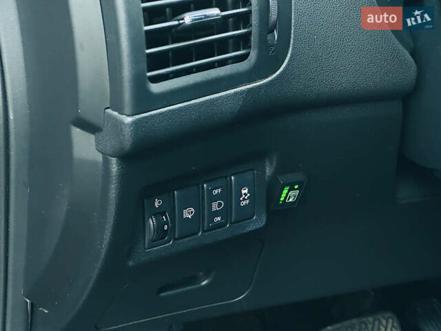 Фиолетовый Ниссан ИксТрейл, объемом двигателя 2 л и пробегом 190 тыс. км за 10800 $, фото 40 на Automoto.ua