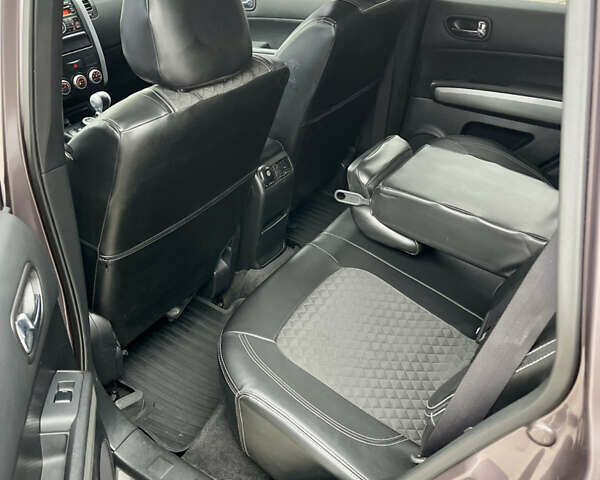 Фіолетовий Ніссан ІксТрейл, об'ємом двигуна 2 л та пробігом 190 тис. км за 10900 $, фото 17 на Automoto.ua