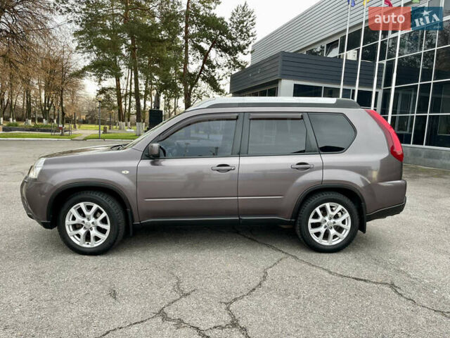 Фіолетовий Ніссан ІксТрейл, об'ємом двигуна 2 л та пробігом 190 тис. км за 10900 $, фото 4 на Automoto.ua