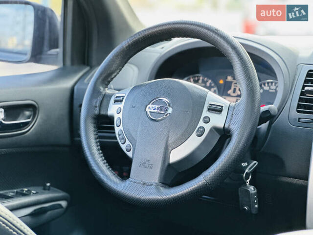 Фиолетовый Ниссан ИксТрейл, объемом двигателя 2 л и пробегом 190 тыс. км за 10800 $, фото 26 на Automoto.ua