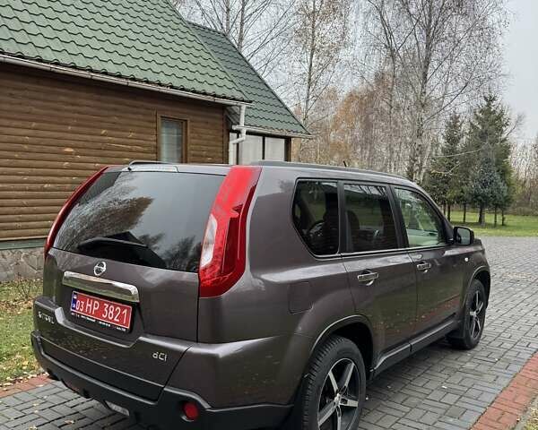 Фиолетовый Ниссан ИксТрейл, объемом двигателя 2 л и пробегом 210 тыс. км за 14800 $, фото 13 на Automoto.ua