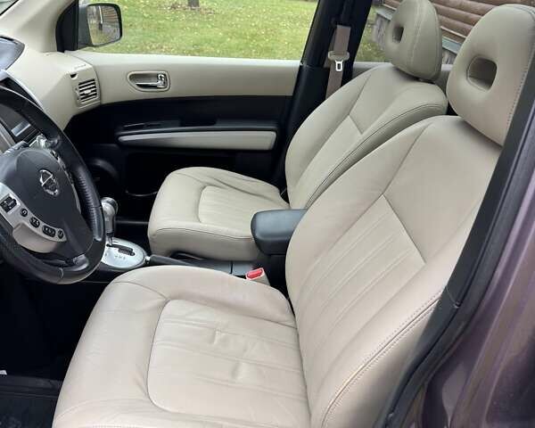 Фиолетовый Ниссан ИксТрейл, объемом двигателя 2 л и пробегом 210 тыс. км за 14800 $, фото 23 на Automoto.ua