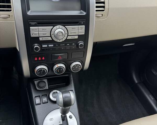 Фиолетовый Ниссан ИксТрейл, объемом двигателя 2 л и пробегом 210 тыс. км за 14800 $, фото 30 на Automoto.ua