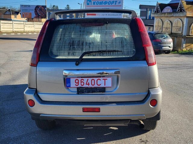 Коричневый Ниссан ИксТрейл, объемом двигателя 2.2 л и пробегом 244 тыс. км за 4411 $, фото 3 на Automoto.ua