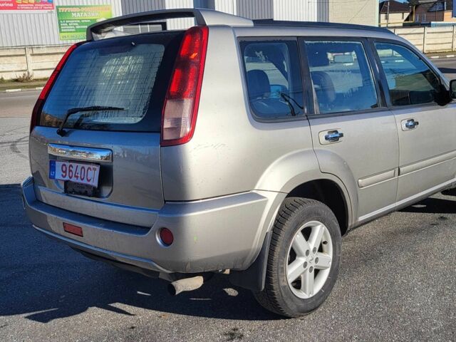 Коричневый Ниссан ИксТрейл, объемом двигателя 2.2 л и пробегом 244 тыс. км за 4411 $, фото 6 на Automoto.ua