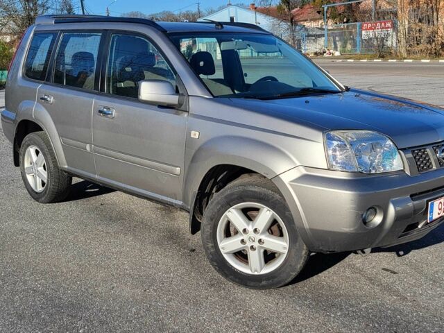 Коричневый Ниссан ИксТрейл, объемом двигателя 2.2 л и пробегом 244 тыс. км за 4411 $, фото 5 на Automoto.ua