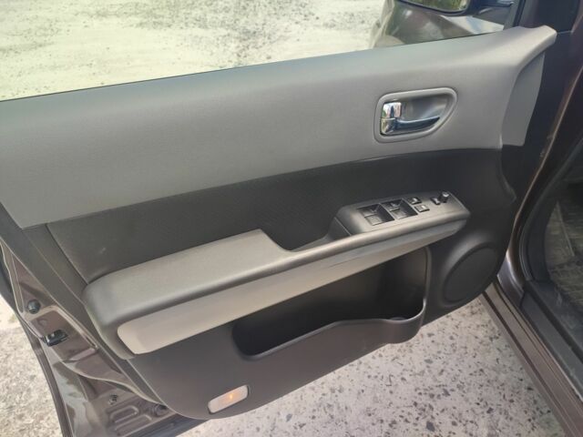 Коричневый Ниссан ИксТрейл, объемом двигателя 2 л и пробегом 238 тыс. км за 9300 $, фото 13 на Automoto.ua