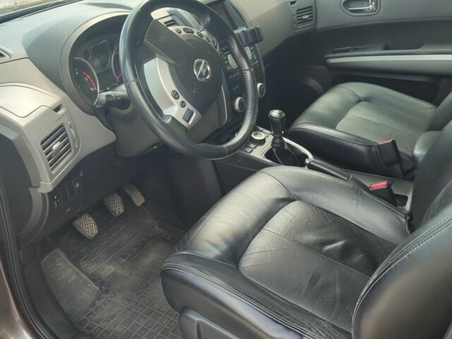 Коричневый Ниссан ИксТрейл, объемом двигателя 2 л и пробегом 238 тыс. км за 9300 $, фото 9 на Automoto.ua