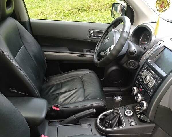 Коричневый Ниссан ИксТрейл, объемом двигателя 2 л и пробегом 285 тыс. км за 8600 $, фото 11 на Automoto.ua