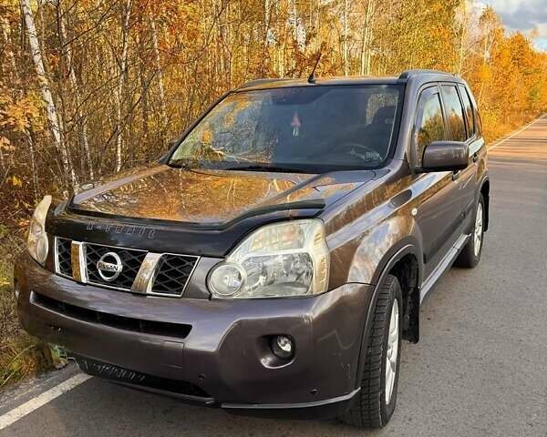 Коричневый Ниссан ИксТрейл, объемом двигателя 2 л и пробегом 263 тыс. км за 10200 $, фото 17 на Automoto.ua