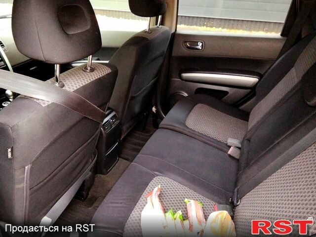 Коричневый Ниссан ИксТрейл, объемом двигателя 2 л и пробегом 211 тыс. км за 8800 $, фото 7 на Automoto.ua