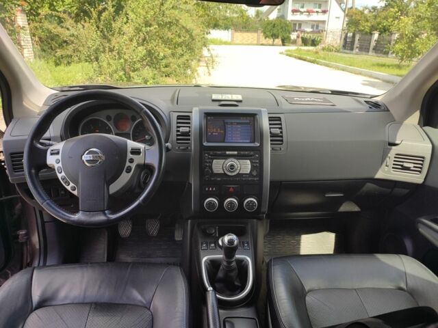 Коричневый Ниссан ИксТрейл, объемом двигателя 2 л и пробегом 238 тыс. км за 9300 $, фото 17 на Automoto.ua