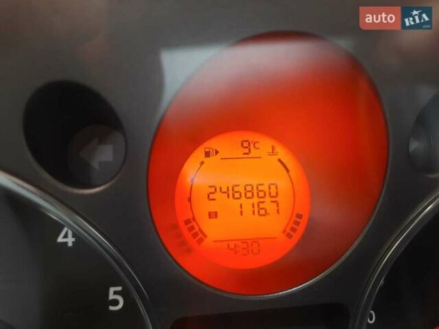 Коричневый Ниссан ИксТрейл, объемом двигателя 2 л и пробегом 246 тыс. км за 8999 $, фото 14 на Automoto.ua