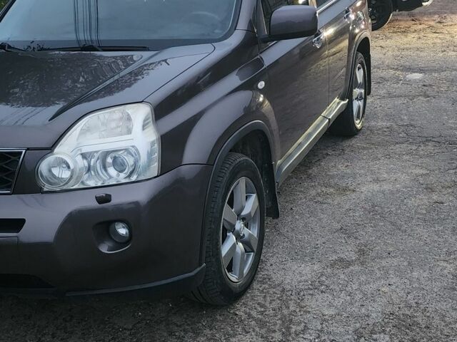 Коричневый Ниссан ИксТрейл, объемом двигателя 2 л и пробегом 280 тыс. км за 10500 $, фото 13 на Automoto.ua