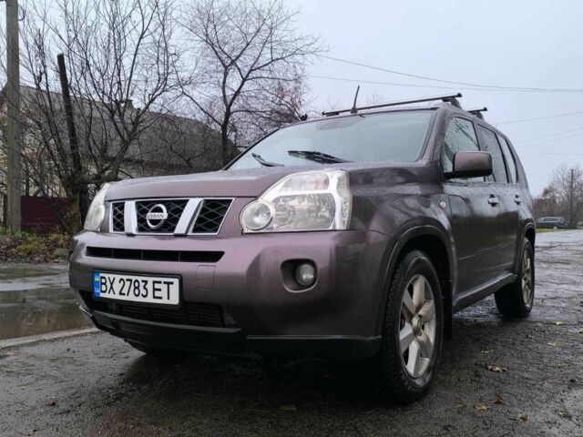 Коричневый Ниссан ИксТрейл, объемом двигателя 2 л и пробегом 277 тыс. км за 8799 $, фото 6 на Automoto.ua