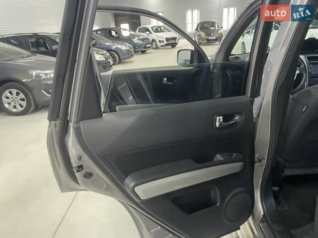 Коричневый Ниссан ИксТрейл, объемом двигателя 2 л и пробегом 198 тыс. км за 13950 $, фото 38 на Automoto.ua