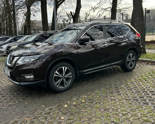 Коричневый Ниссан ИксТрейл, объемом двигателя 1.6 л и пробегом 94 тыс. км за 19200 $, фото 2 на Automoto.ua