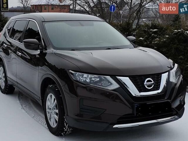 Коричневый Ниссан ИксТрейл, объемом двигателя 2 л и пробегом 129 тыс. км за 18300 $, фото 4 на Automoto.ua