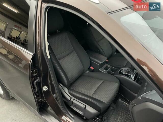 Коричневый Ниссан ИксТрейл, объемом двигателя 1.6 л и пробегом 141 тыс. км за 18505 $, фото 21 на Automoto.ua