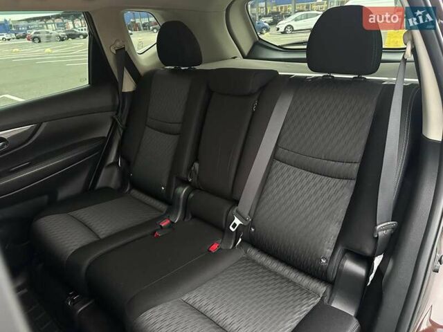 Коричневий Ніссан ІксТрейл, об'ємом двигуна 2 л та пробігом 164 тис. км за 21000 $, фото 8 на Automoto.ua