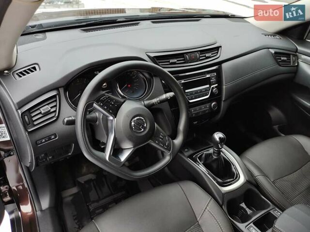 Коричневый Ниссан ИксТрейл, объемом двигателя 2 л и пробегом 129 тыс. км за 18300 $, фото 8 на Automoto.ua