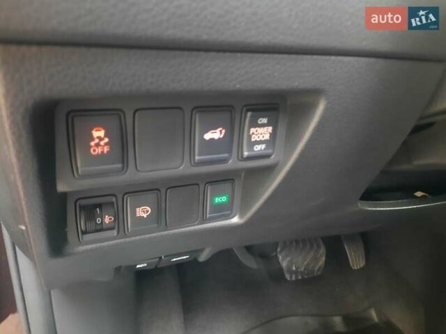 Коричневый Ниссан ИксТрейл, объемом двигателя 2 л и пробегом 75 тыс. км за 20800 $, фото 25 на Automoto.ua