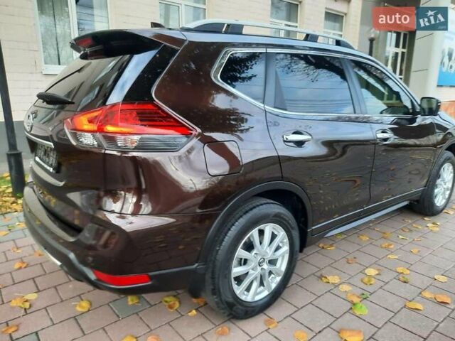 Коричневый Ниссан ИксТрейл, объемом двигателя 2 л и пробегом 75 тыс. км за 20800 $, фото 13 на Automoto.ua