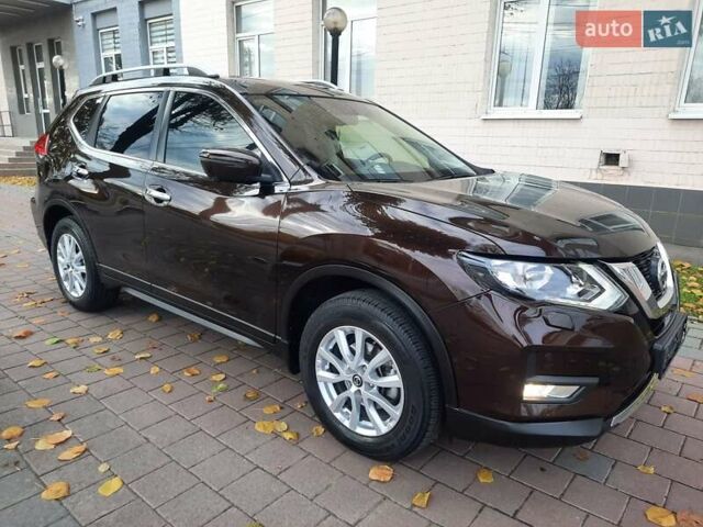Коричневый Ниссан ИксТрейл, объемом двигателя 2 л и пробегом 75 тыс. км за 20800 $, фото 12 на Automoto.ua