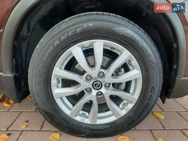 Коричневый Ниссан ИксТрейл, объемом двигателя 2 л и пробегом 75 тыс. км за 20800 $, фото 9 на Automoto.ua