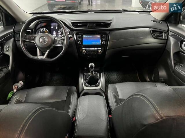 Коричневий Ніссан ІксТрейл, об'ємом двигуна 1.6 л та пробігом 97 тис. км за 34624 $, фото 6 на Automoto.ua
