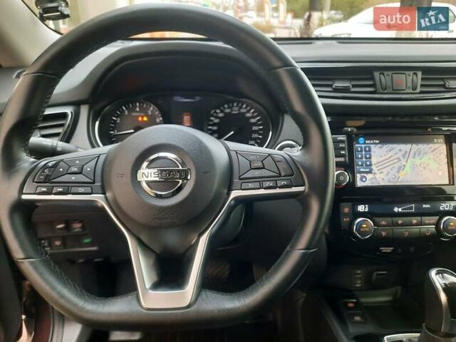 Коричневый Ниссан ИксТрейл, объемом двигателя 2 л и пробегом 75 тыс. км за 20800 $, фото 21 на Automoto.ua