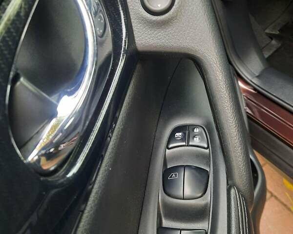 Коричневый Ниссан ИксТрейл, объемом двигателя 2 л и пробегом 75 тыс. км за 20800 $, фото 61 на Automoto.ua