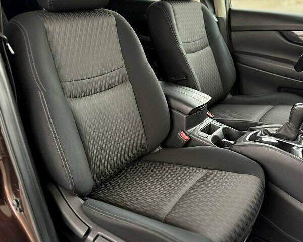 Коричневий Ніссан ІксТрейл, об'ємом двигуна 1.6 л та пробігом 43 тис. км за 18099 $, фото 20 на Automoto.ua