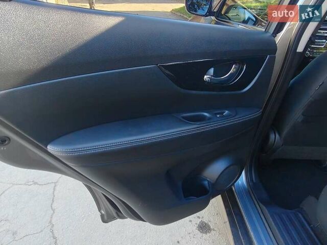 Коричневый Ниссан ИксТрейл, объемом двигателя 2 л и пробегом 33 тыс. км за 16950 $, фото 3 на Automoto.ua