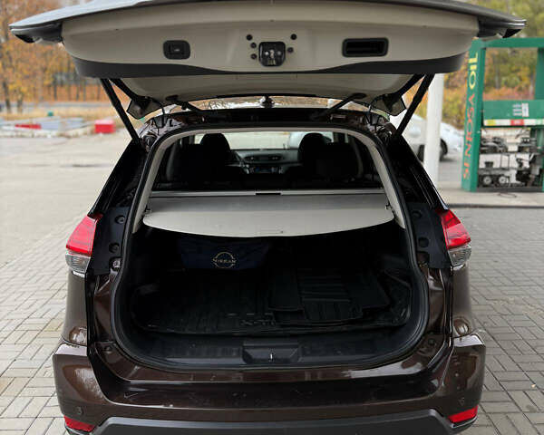 Коричневий Ніссан ІксТрейл, об'ємом двигуна 1.6 л та пробігом 43 тис. км за 18099 $, фото 26 на Automoto.ua