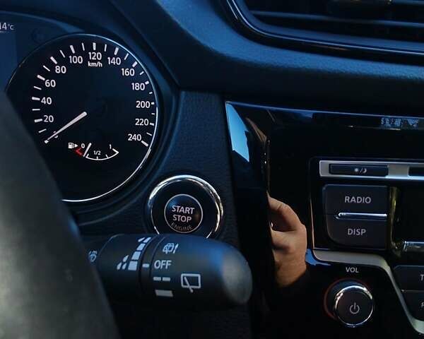 Коричневый Ниссан ИксТрейл, объемом двигателя 2 л и пробегом 33 тыс. км за 16950 $, фото 20 на Automoto.ua