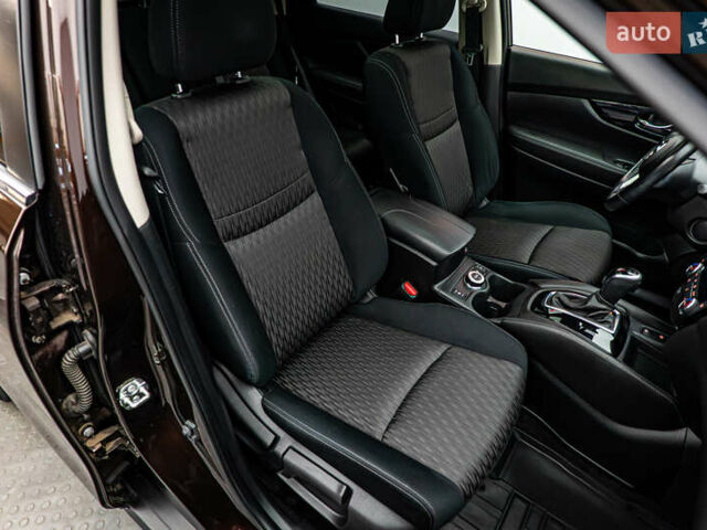 Коричневый Ниссан ИксТрейл, объемом двигателя 2.5 л и пробегом 113 тыс. км за 24963 $, фото 13 на Automoto.ua