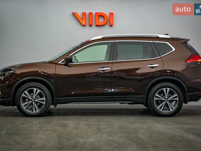 Коричневый Ниссан ИксТрейл, объемом двигателя 2.5 л и пробегом 113 тыс. км за 24963 $, фото 2 на Automoto.ua