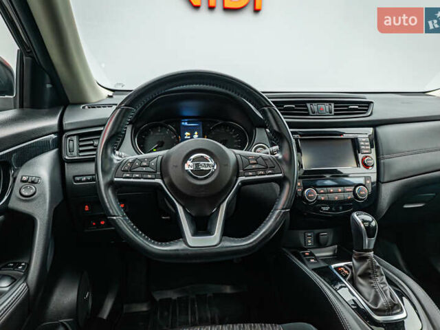 Коричневый Ниссан ИксТрейл, объемом двигателя 2.5 л и пробегом 113 тыс. км за 24963 $, фото 12 на Automoto.ua