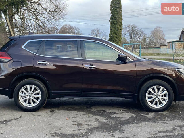 Коричневый Ниссан ИксТрейл, объемом двигателя 1.6 л и пробегом 102 тыс. км за 22500 $, фото 7 на Automoto.ua