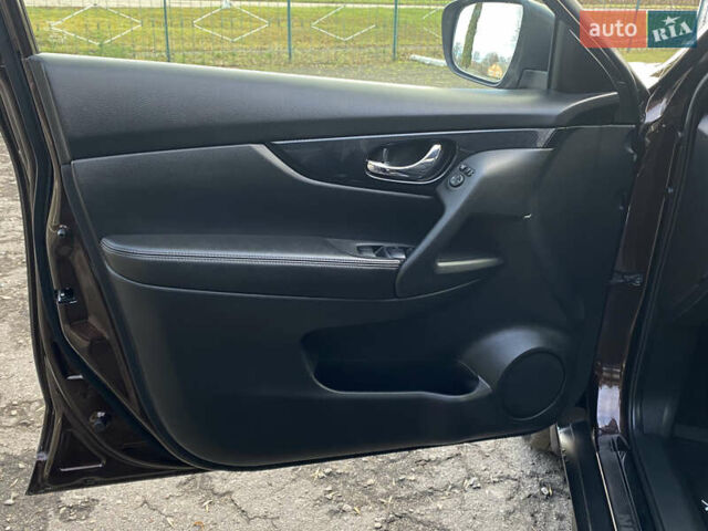 Коричневый Ниссан ИксТрейл, объемом двигателя 1.6 л и пробегом 102 тыс. км за 22500 $, фото 17 на Automoto.ua