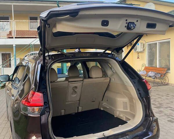 Коричневый Ниссан ИксТрейл, объемом двигателя 1.6 л и пробегом 110 тыс. км за 24000 $, фото 3 на Automoto.ua